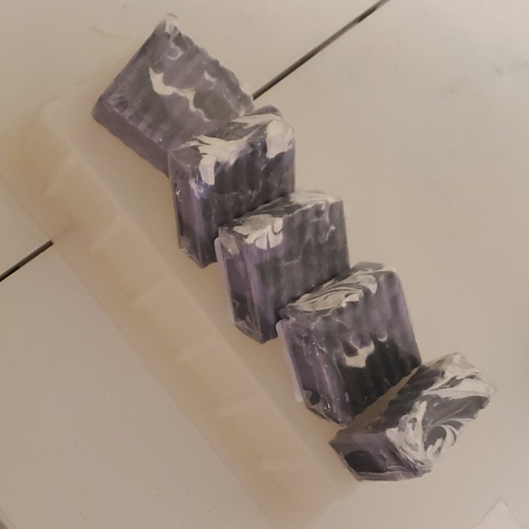 Icy Musk - Picture 2 of 2